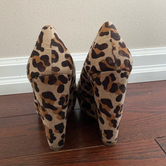 Cheetah print wedges - Picture 3 of 3